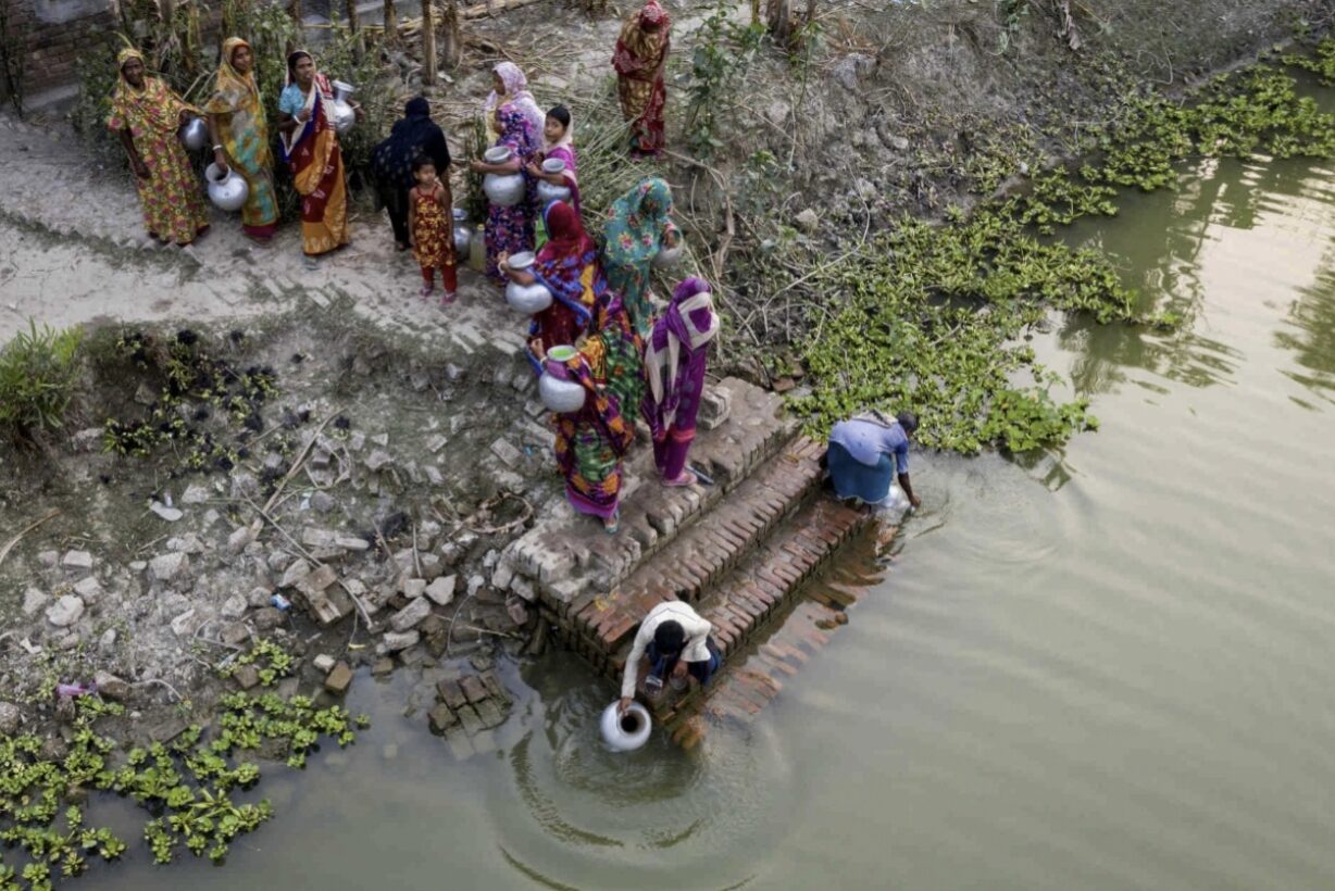 Pozzo artesiano nei villaggi di Darafnagar, Ranaghat e Talkhola (distretto di Murshidabad)